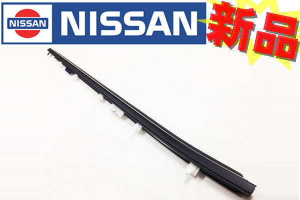 即納 ドアアウトサイドモール 運転席側 スカイライン GT-R BNR34 R34 2ドア #663101039