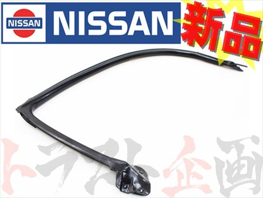 即納 ウェザーストリップ ボディ側 運転席側 スカイライン GT-R BNR34 R34 2ドア #663101041