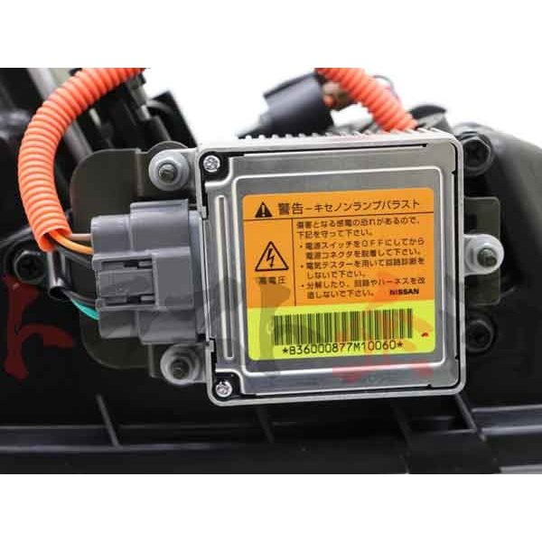 キセノンヘッドライト 助手席側 スカイライン GT-R BNR34 後期【製造廃止】 #663101644