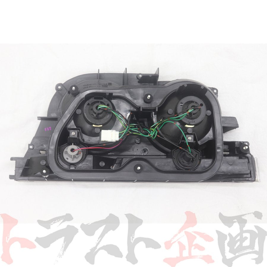 日産 リア テール Assy 助手席側 スカイライン GT-R BCNR33 スカイライン R33 2ドア 【製造廃止品】 #663101884