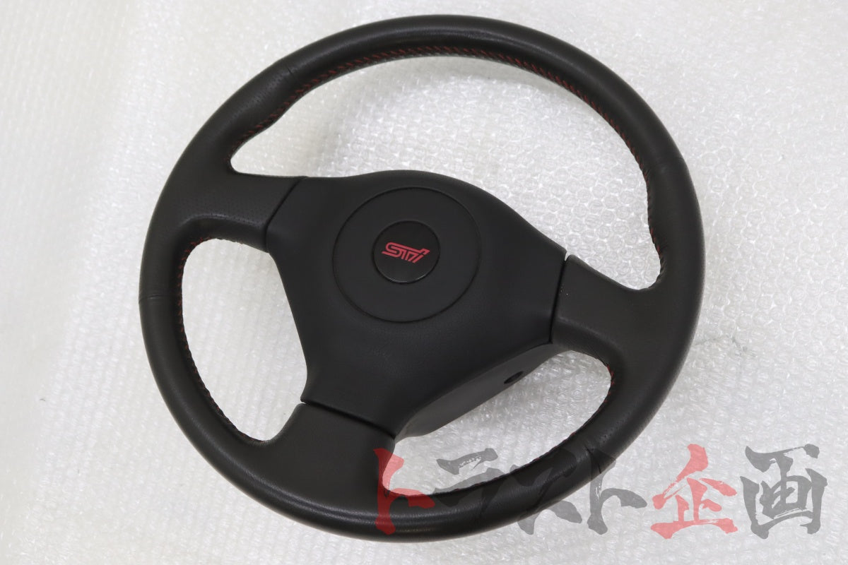 【中古】 純正 STI ステアリング インプレッサ F型 WRX GDB トラスト企画 U 80394212