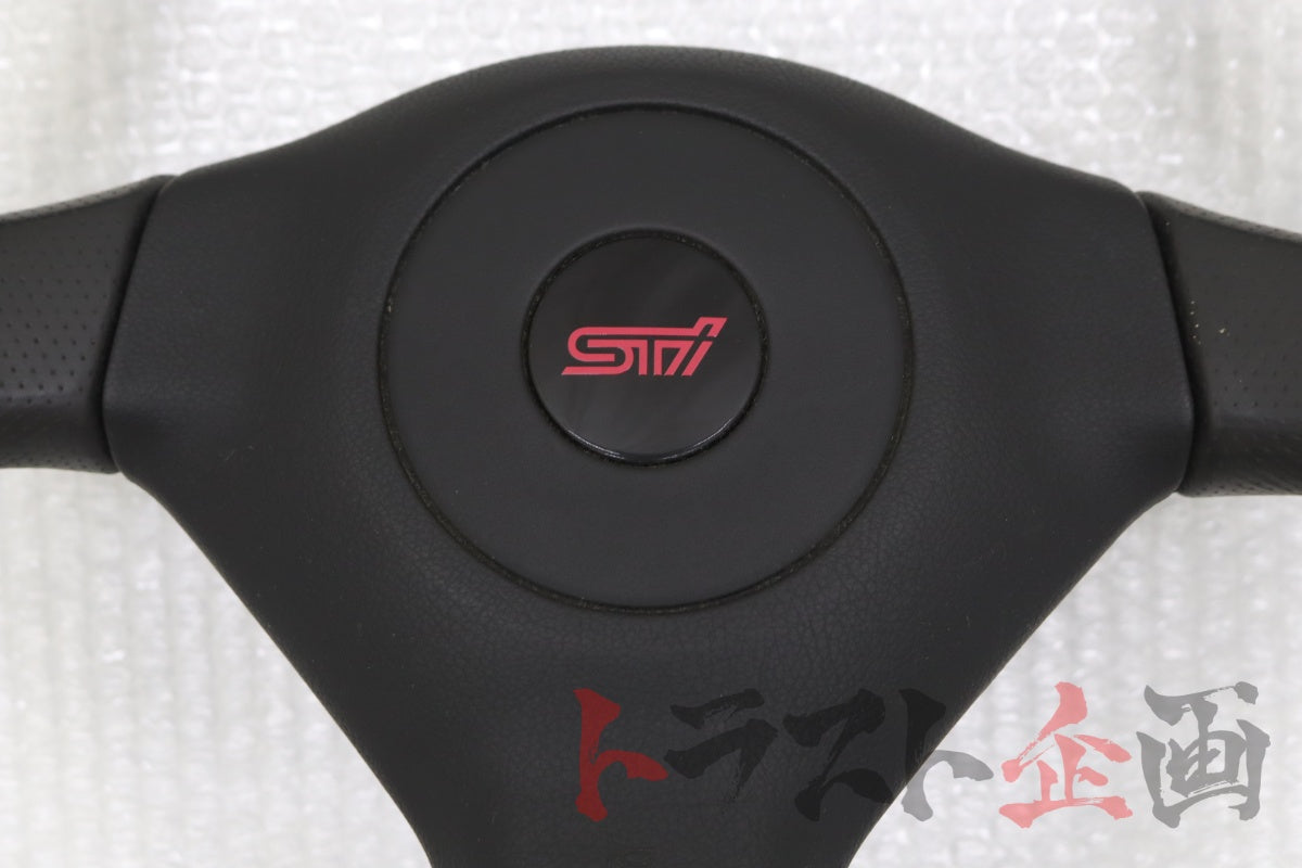 【中古】 純正 STI ステアリング インプレッサ F型 WRX GDB トラスト企画 U 80394212